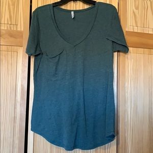 Z Supply V neck pocket tee